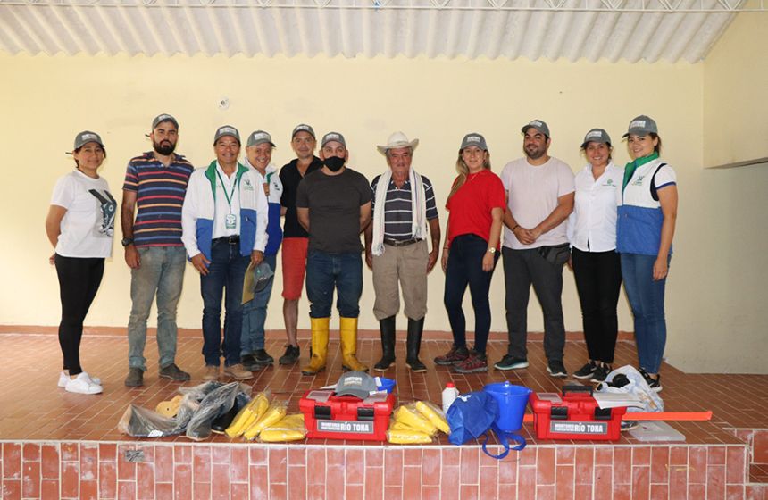 Con tecnología la CDMB fortalece el monitoreo participativo del río Tona