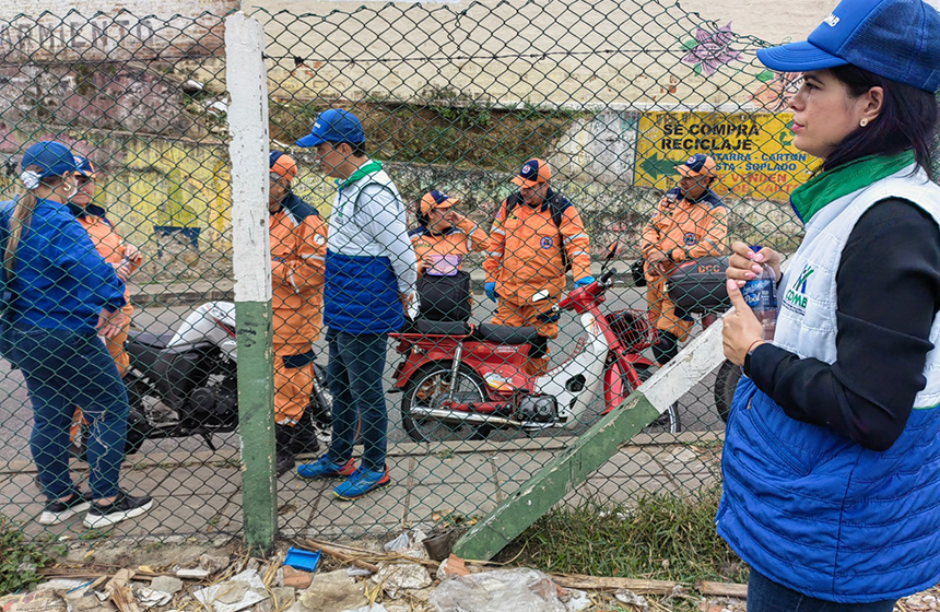 CDMB avanza con liderazgo ambiental en barrios de la Comuna 2, con el objetivo de recuperar espacios verdes y generar conciencia ambiental